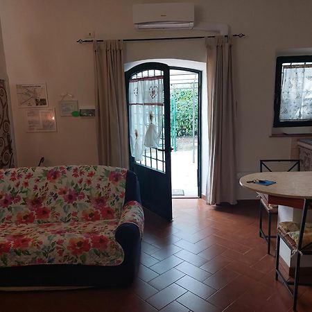 La Piccola Oasi Con Parcheggio Apartment Florence Exterior photo