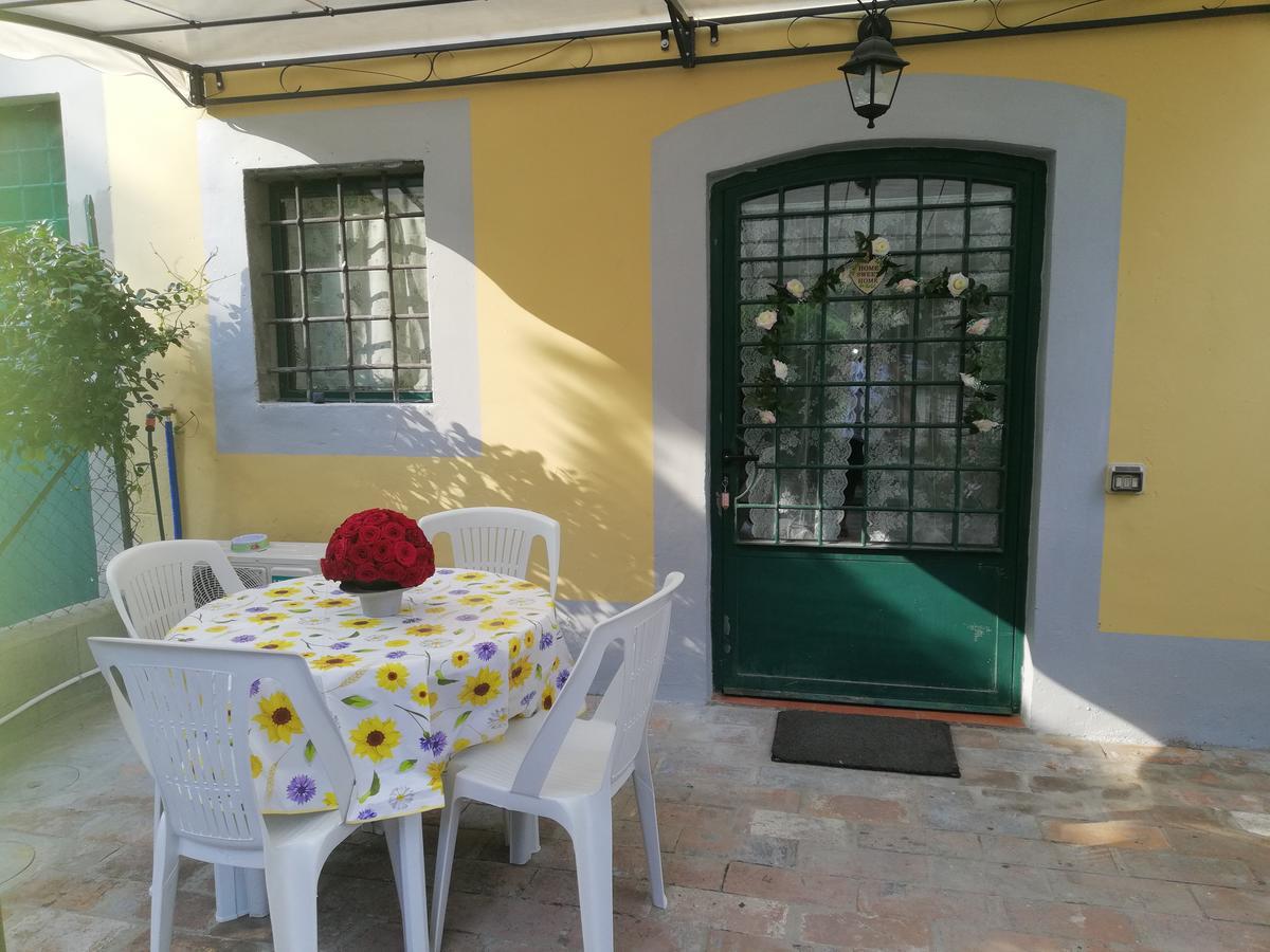 La Piccola Oasi Con Parcheggio Apartment Florence Exterior photo